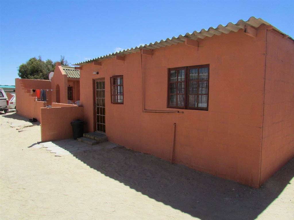 12 Bed Apartment in Port Nolloth photo number 15