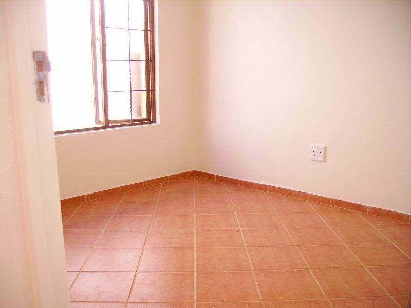12 Bed Apartment in Port Nolloth photo number 24
