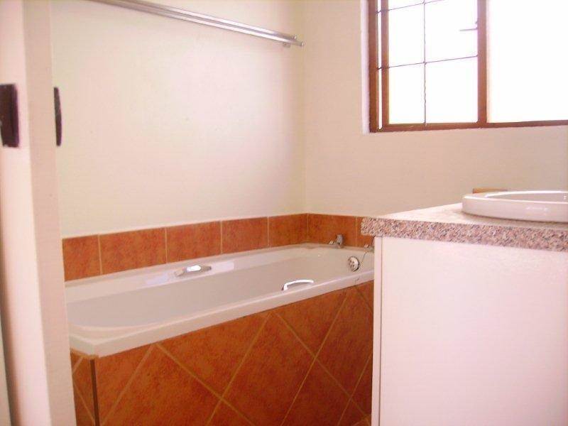 12 Bed Apartment in Port Nolloth photo number 22