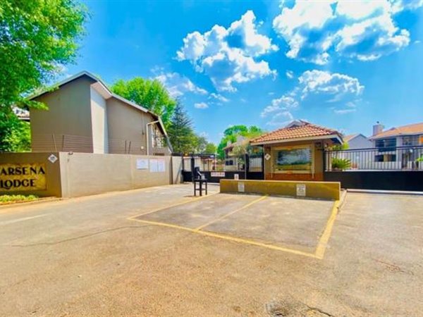 2 Bedroom Townhouse 2 Bedroom Townhouse