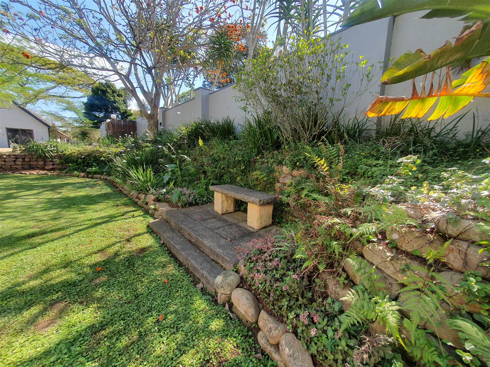 22  m² Commercial space in Kloof photo number 10