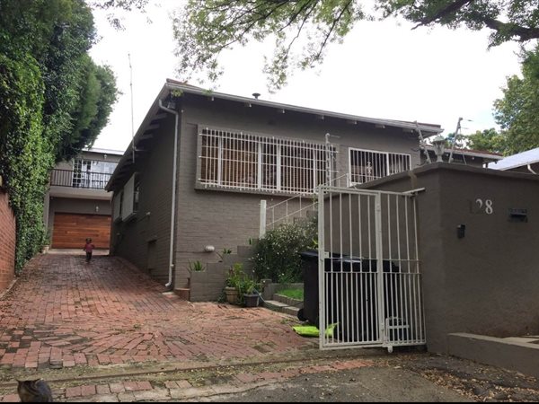 4 Bed Townhouse in Parkhurst
