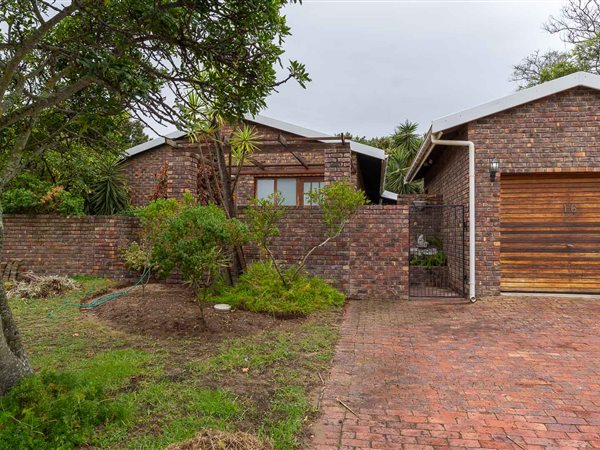 3 Bedroom House 3 Bedroom House