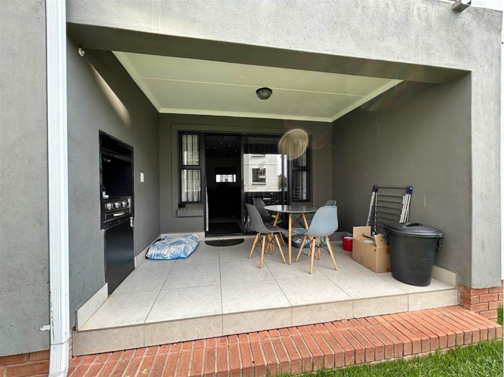 3 Bed Townhouse in Modderfontein photo number 11