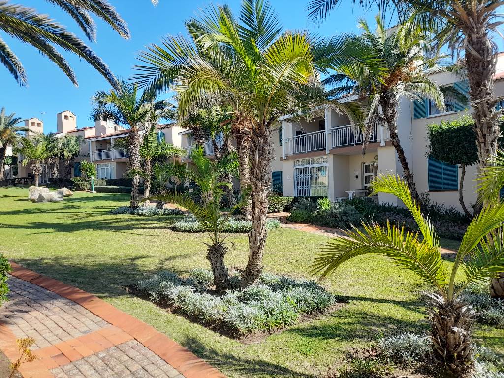 3 Bed Apartment in St Francis Bay photo number 11