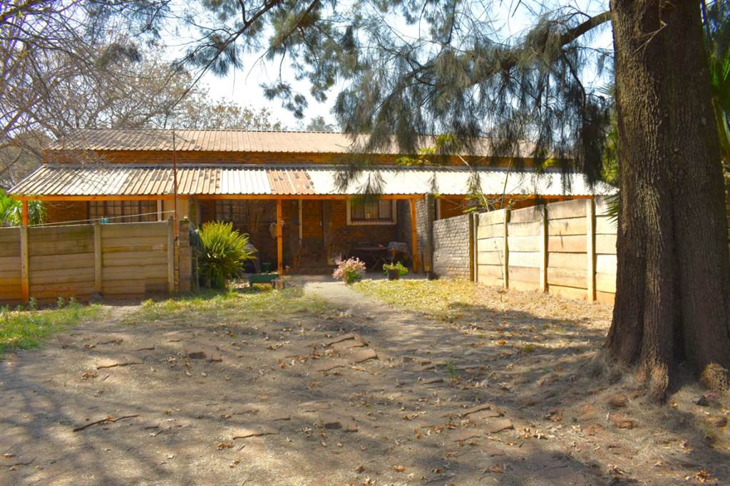 9779 m² Farm in Kempton Park Central photo number 19