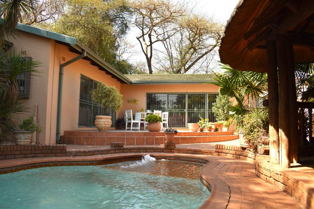 9779 m² Farm in Kempton Park Central photo number 3