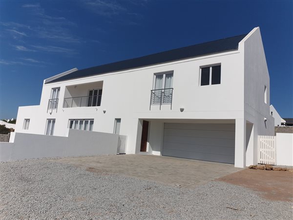 3 Bed House in Da Gama Bay