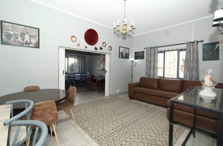 5 Bed House in Benoni CBD photo number 3