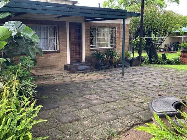 1 Bed Garden Cottage