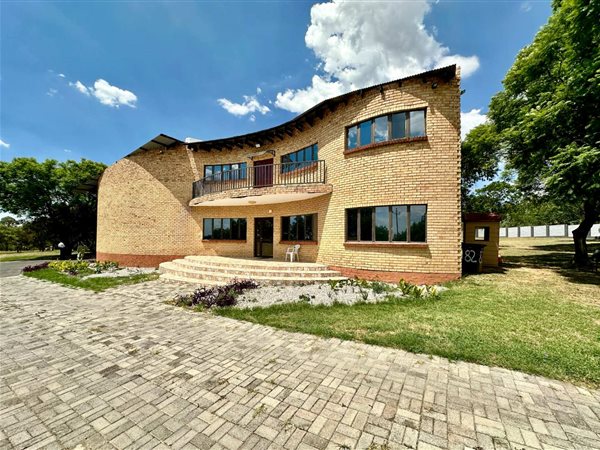 1000  m² Commercial space in Kyalami AH