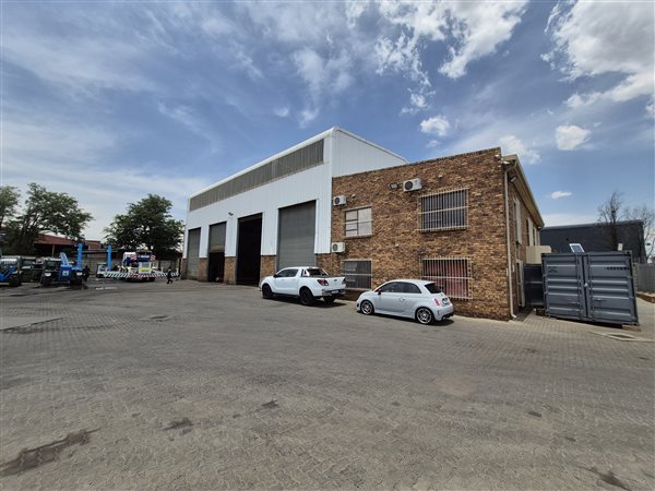 1 062  m² Industrial space