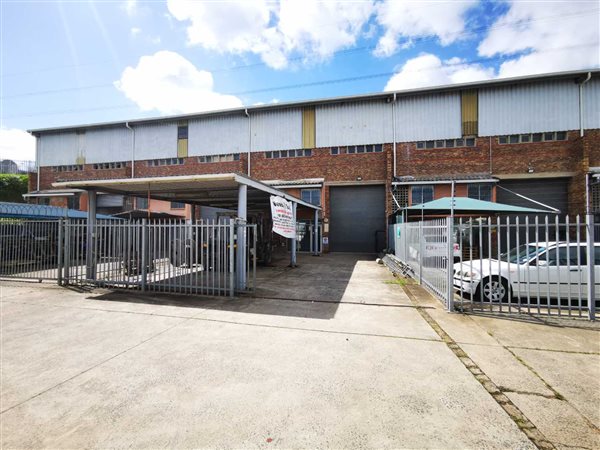 245  m² Industrial space