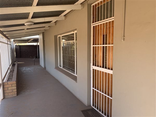 3 Bedroom House 3 Bedroom House