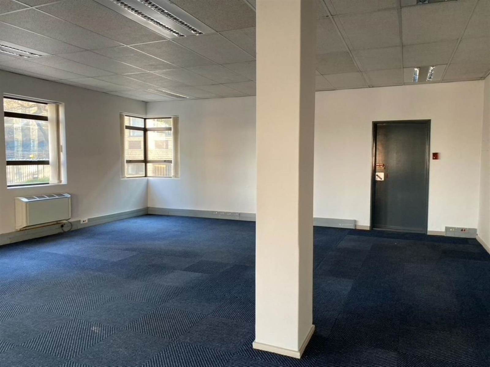 339  m² Commercial space in Illovo photo number 16