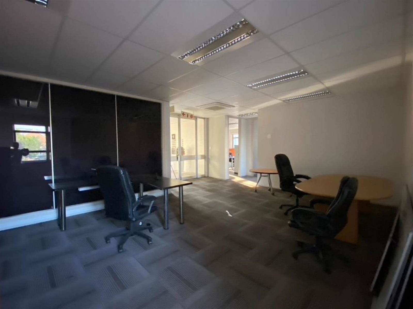 339  m² Commercial space in Illovo photo number 12