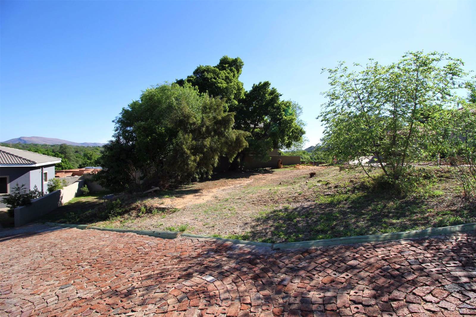 416 m² Land available in Magalies Golf Estate photo number 4