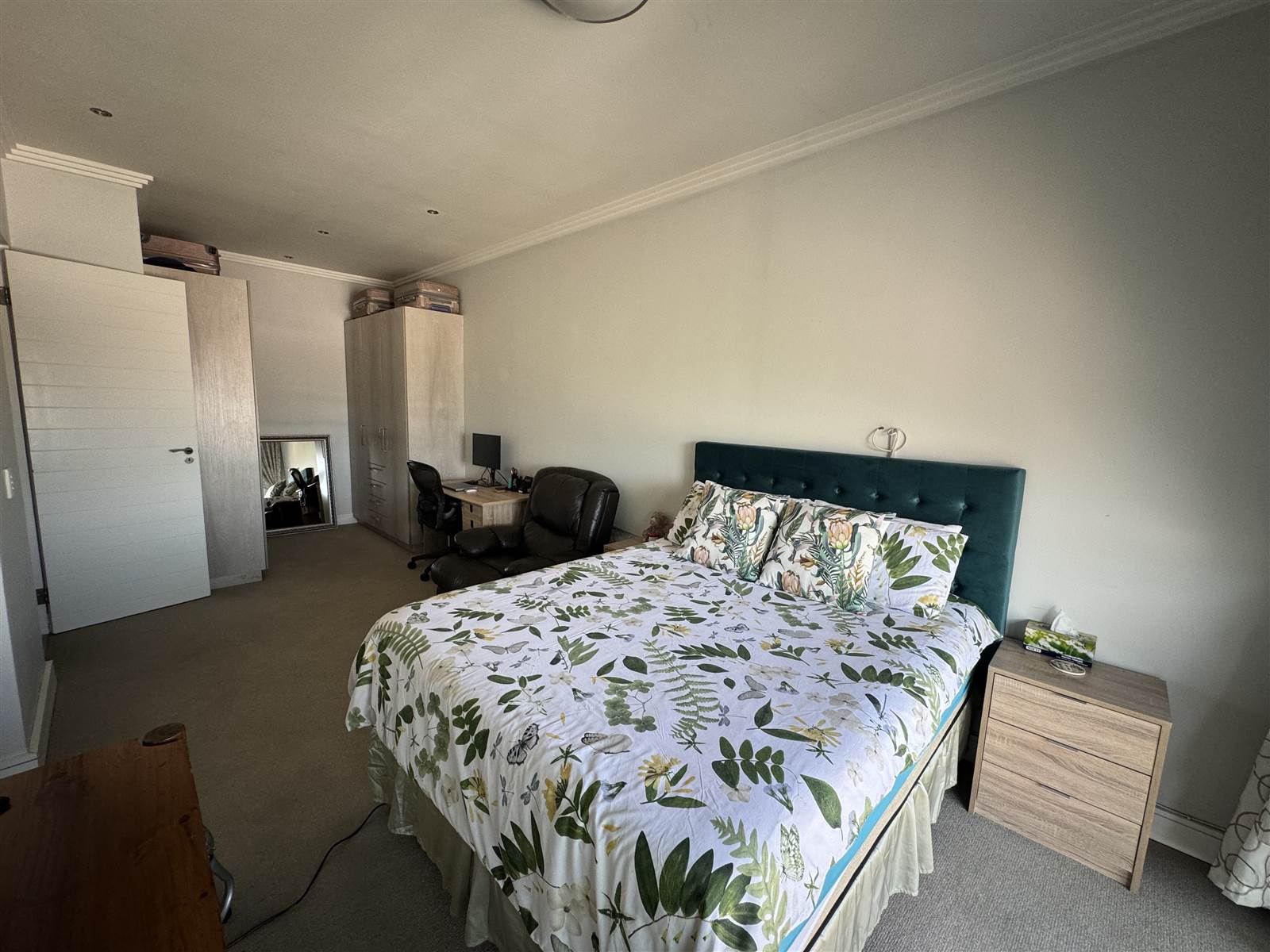 2 Bed Duplex in Bryanston photo number 17