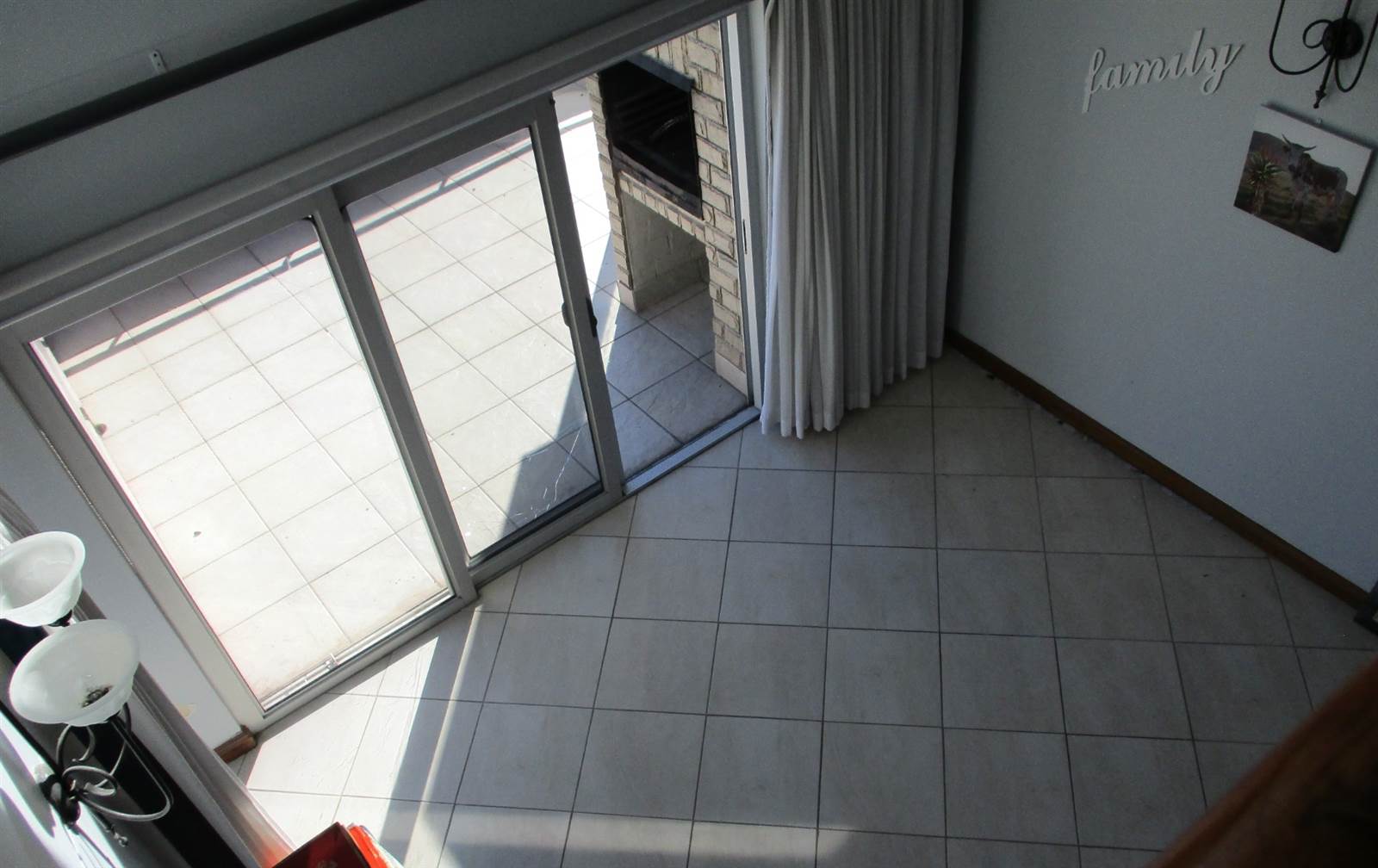 2 Bed Penthouse in Port Owen photo number 5