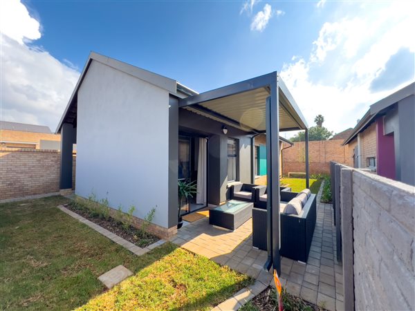 3 Bedroom House 3 Bedroom House