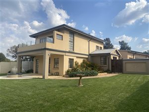 6 ha Smallholding in Mooiplaats AH