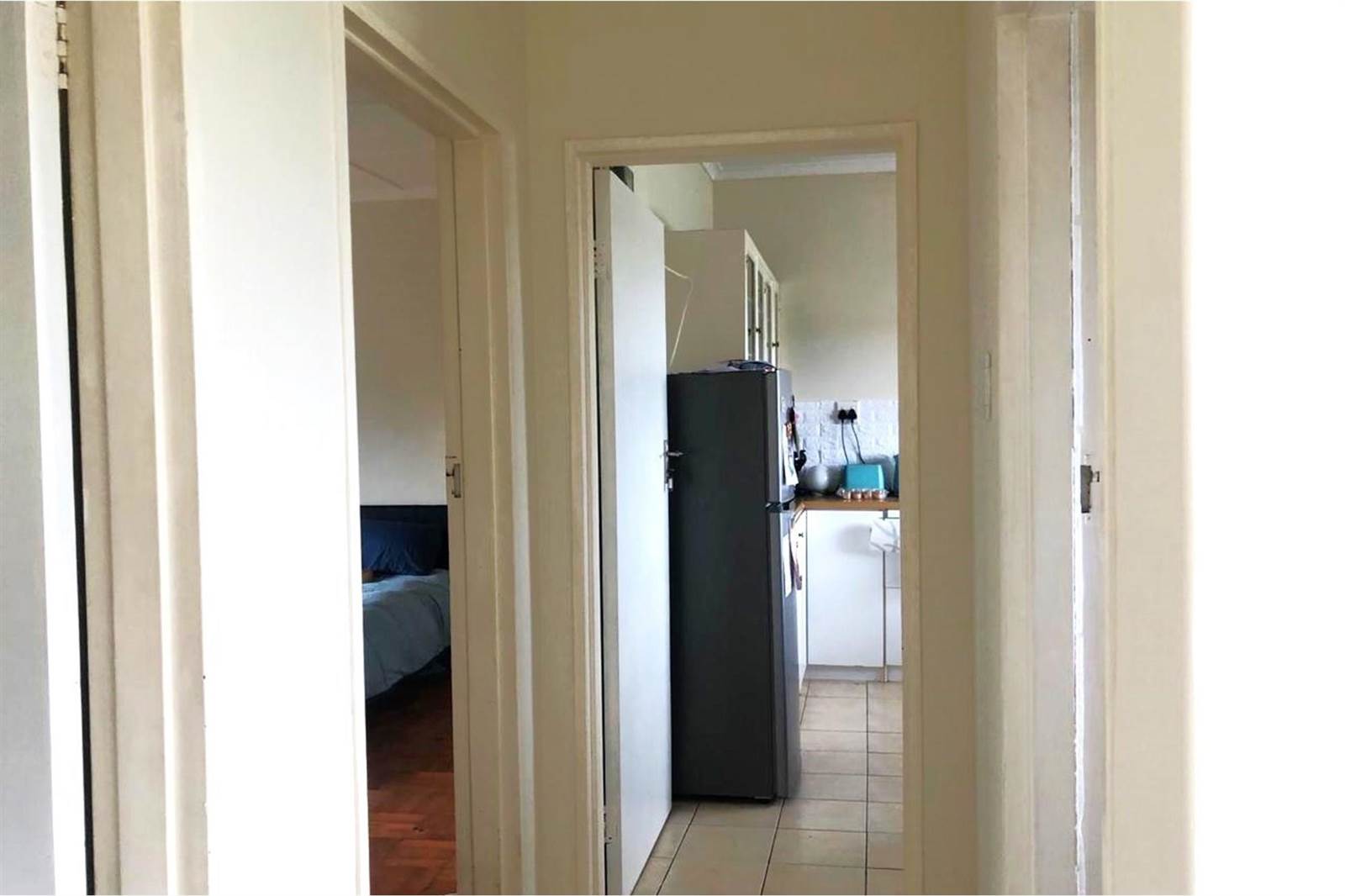 1.5 Bed Apartment in Knysna Central photo number 6