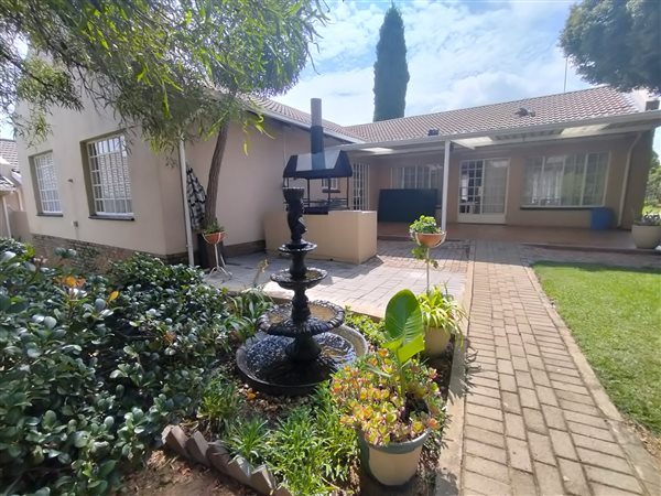 1 Bedroom Townhouse 1 Bedroom Townhouse