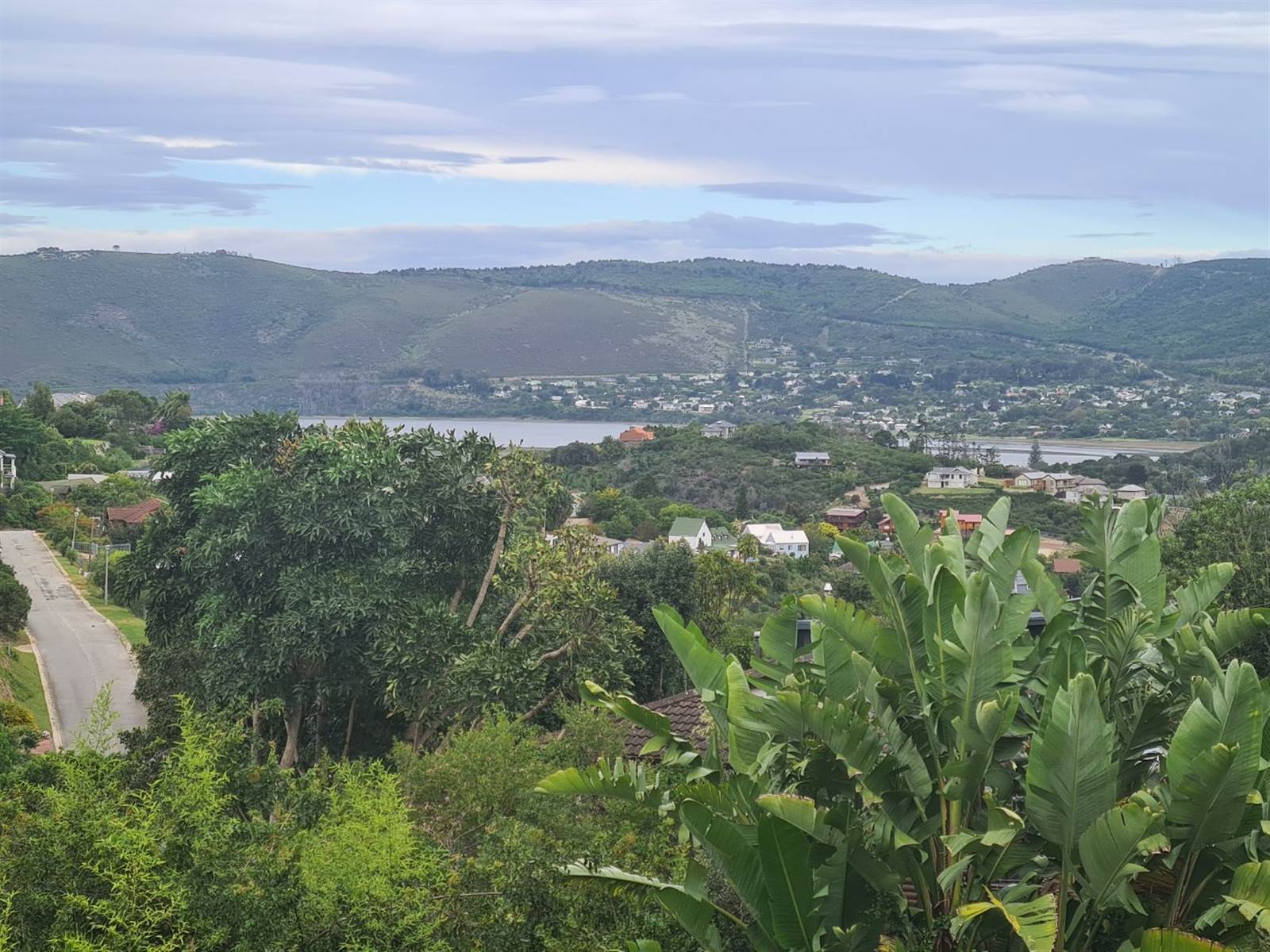 1388 m² Land available in Knysna Heights photo number 2