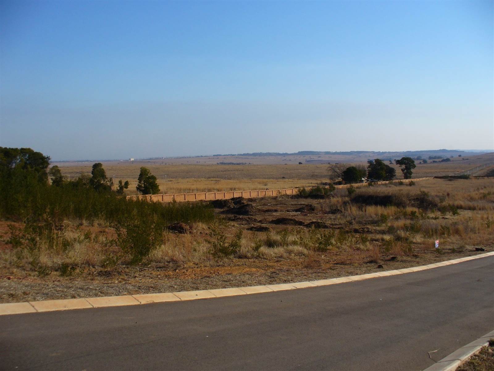 5004 m² Land available in Rietfontein photo number 1