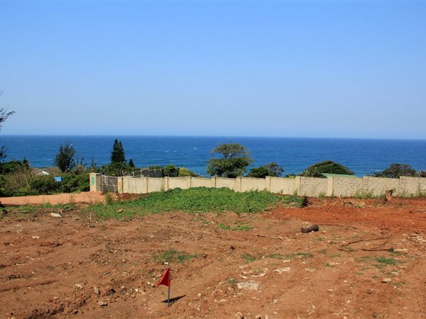 1501 m² Land available in Bazley Beach