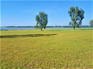 6.9 ha Land available in Vaal Dam