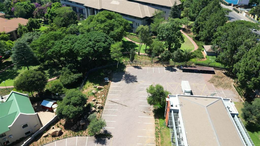 4585  m² Commercial space in Bryanston photo number 6