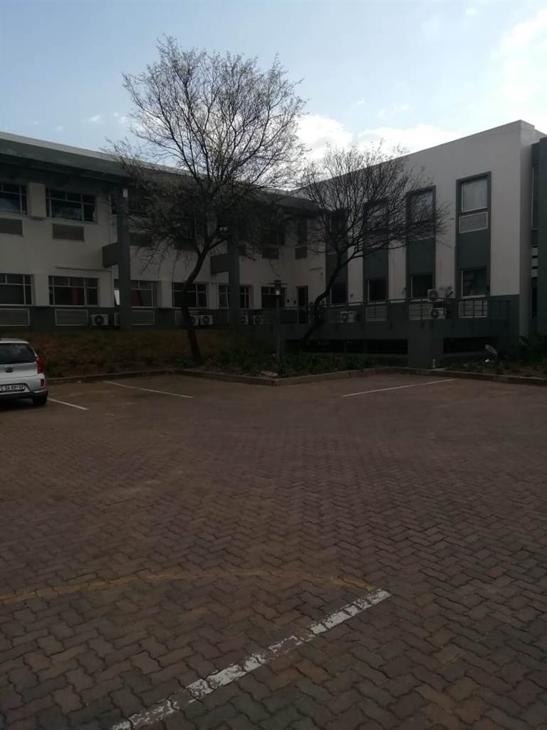 4585  m² Commercial space in Bryanston photo number 9