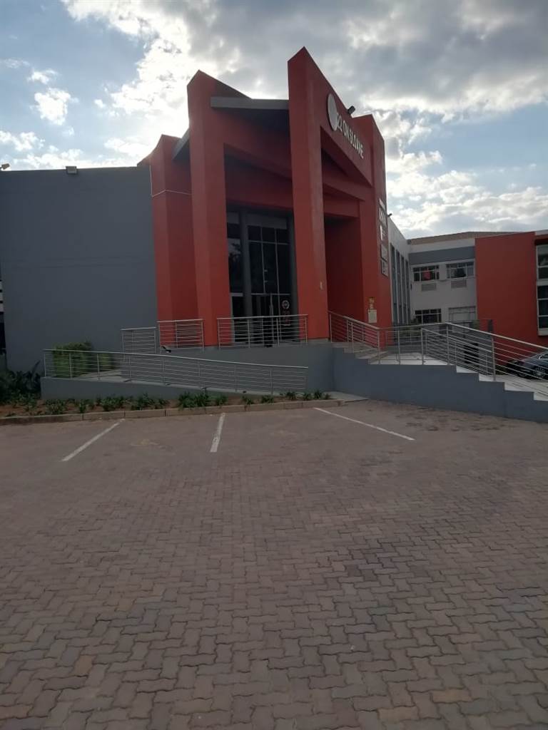4585  m² Commercial space in Bryanston photo number 8