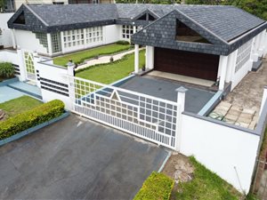 3 Bed House in Stanger Manor