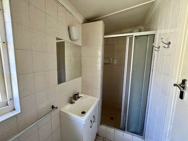 3 Bed House in Scottburgh Central photo number 21