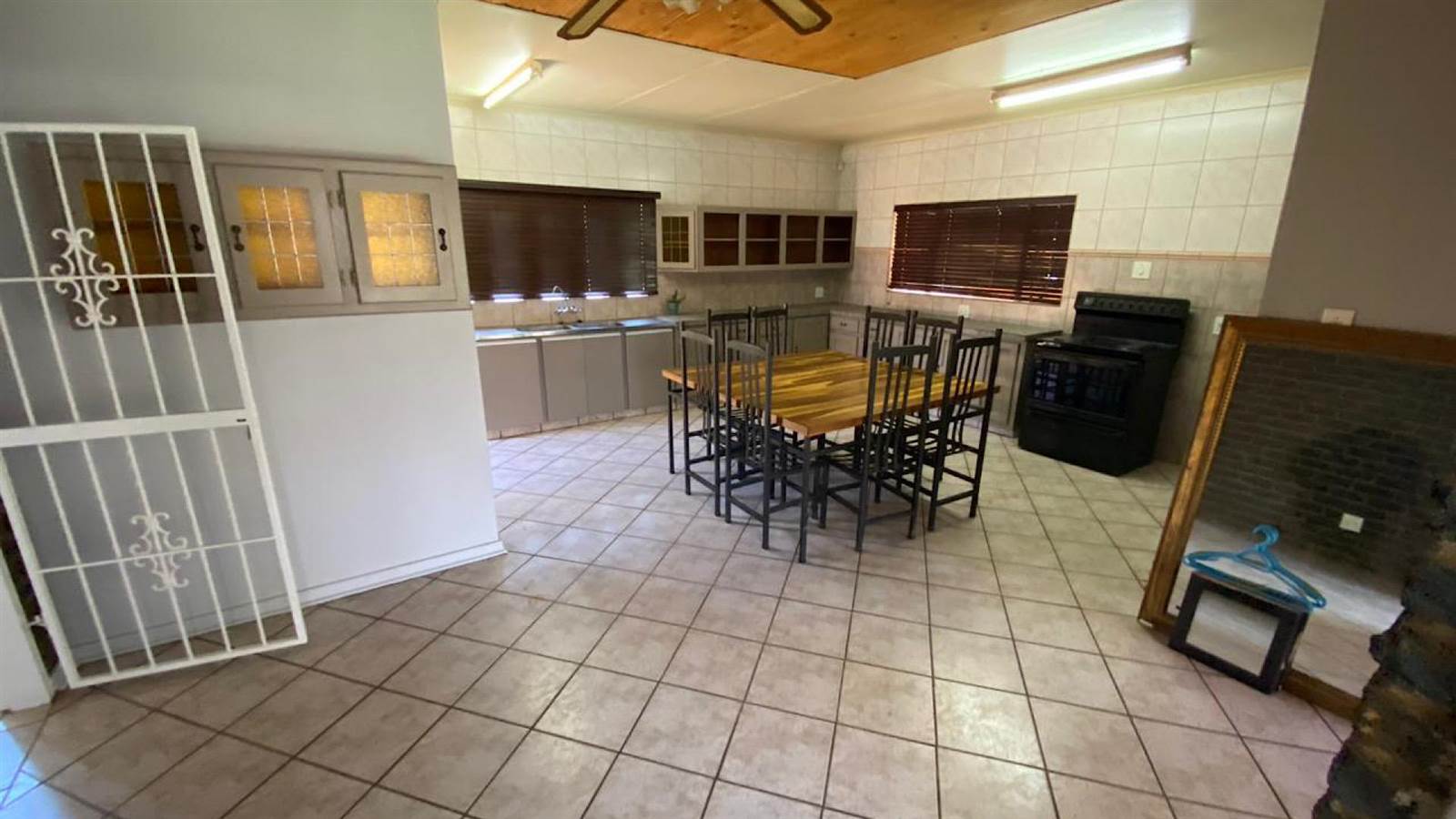 4 Bed House in Carletonville photo number 10