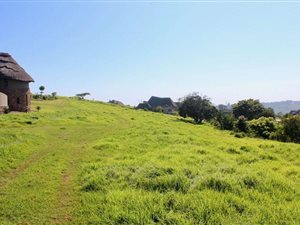 2000 m² Land available in Phezulu