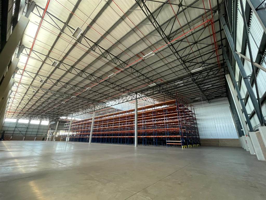 6100  m² Industrial space in Jet Park photo number 23