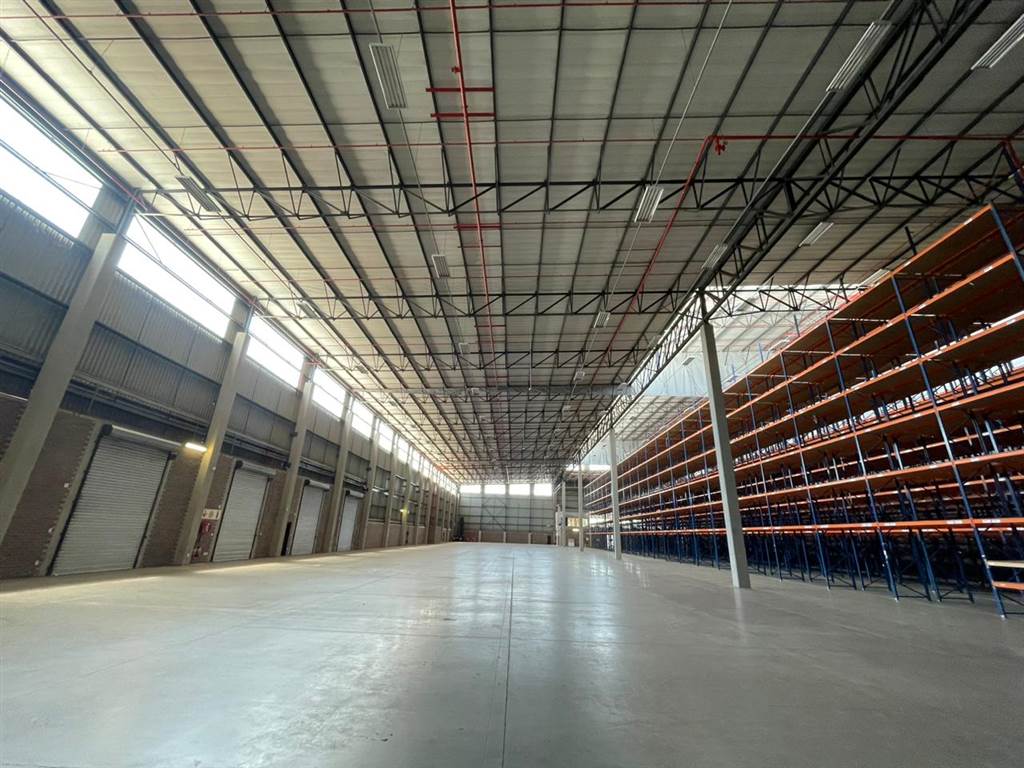 6100  m² Industrial space in Jet Park photo number 24