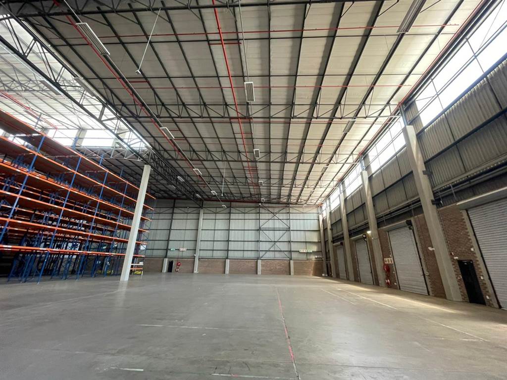 6100  m² Industrial space in Jet Park photo number 21