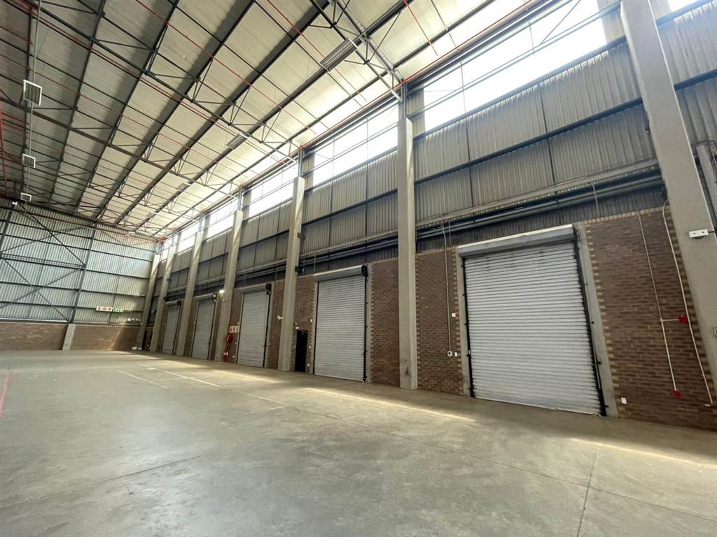 6100  m² Industrial space in Jet Park photo number 20