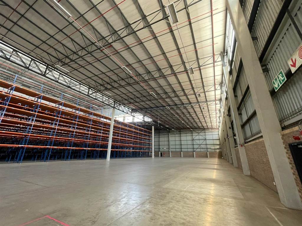 6100  m² Industrial space in Jet Park photo number 18