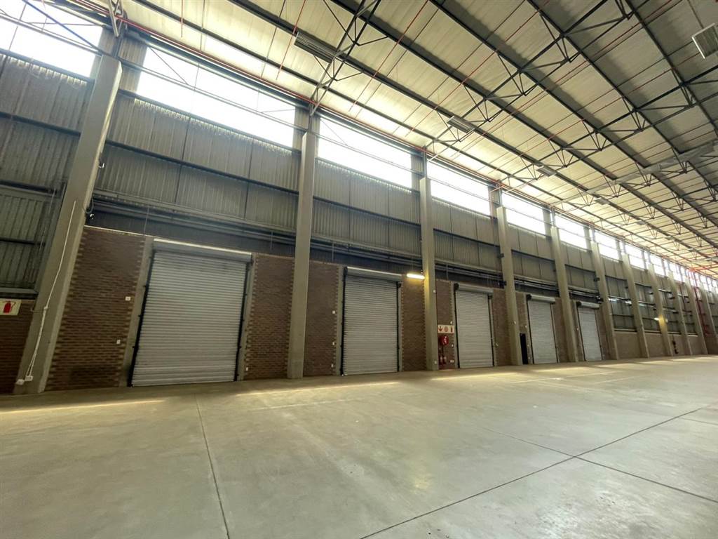 6100  m² Industrial space in Jet Park photo number 27