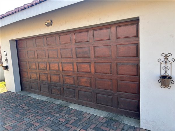 3 Bedroom House 3 Bedroom House