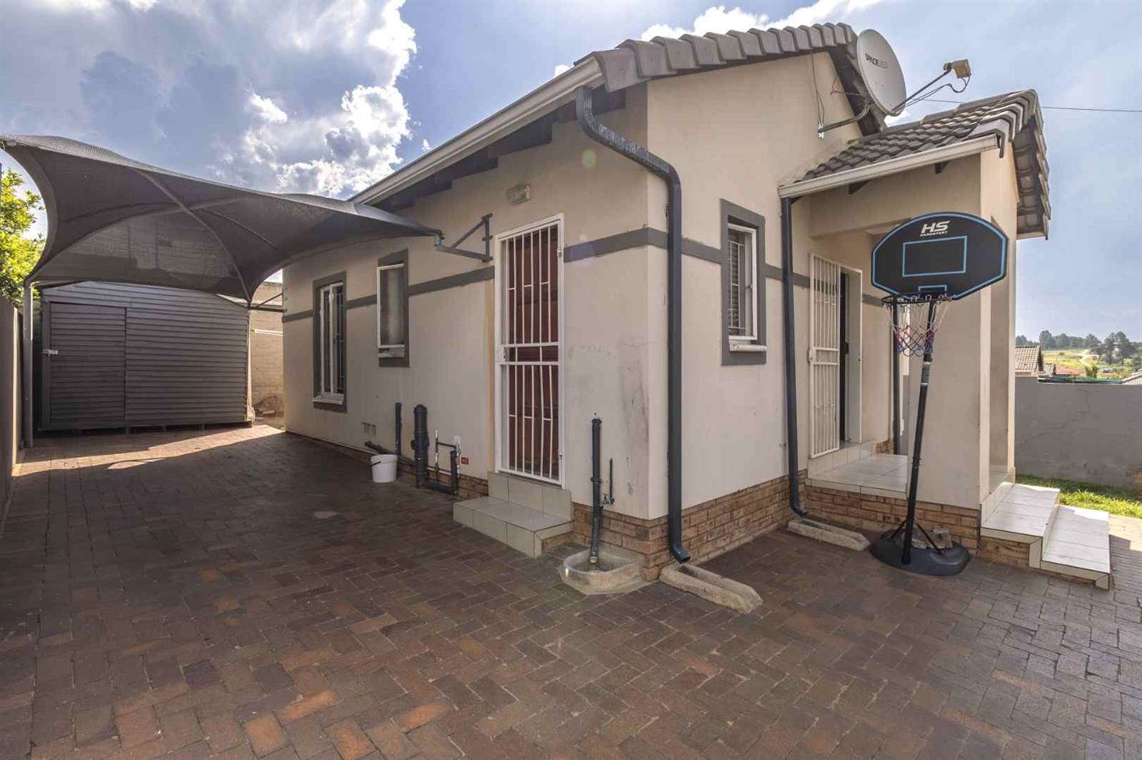 2 Bed House in Bloubosrand photo number 1