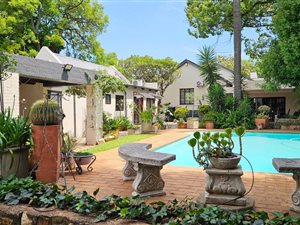 5 Bed House in Rietondale
