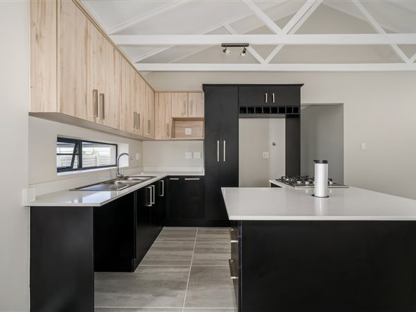 3 Bedroom House 3 Bedroom House