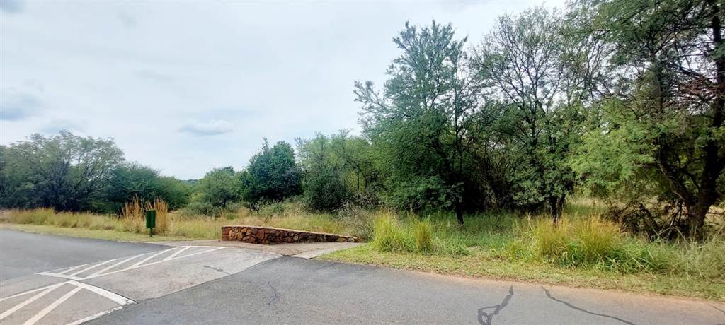 1.2 ha Land available in Leeuwfontein photo number 7