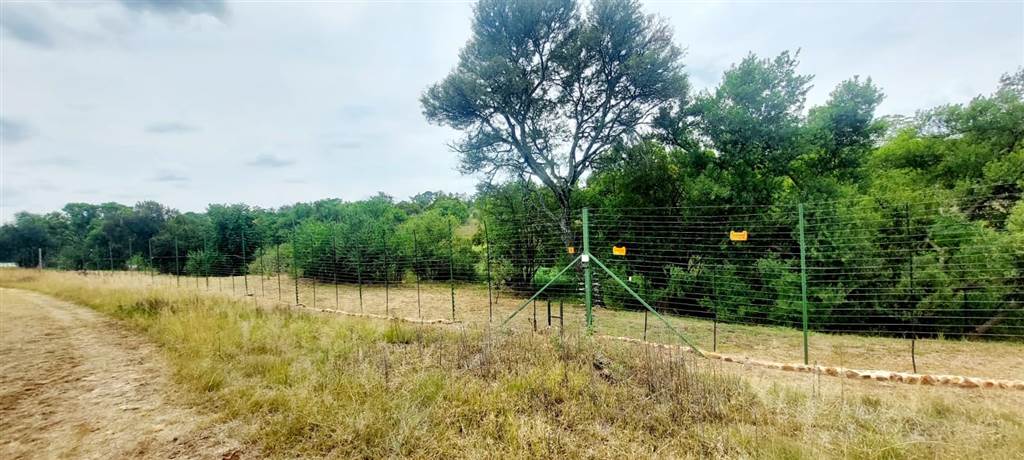 1.2 ha Land available in Leeuwfontein photo number 15
